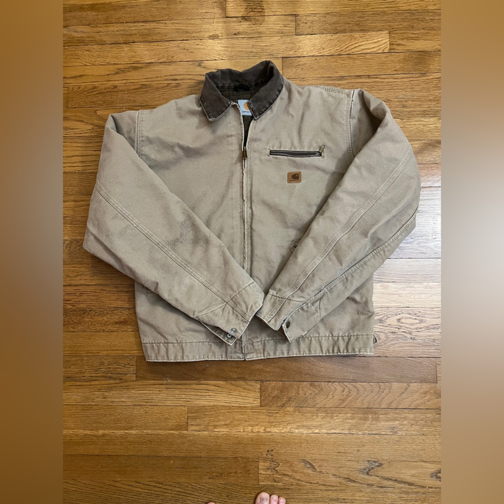 Vintage distressed carhartt jacket flannel lined warm coat PERFECTLY VINTAGE!!